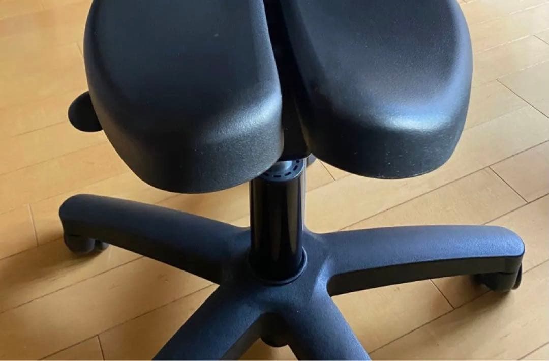 アーユルチェア【ayur chair】オクトパス（赤）／難あり品