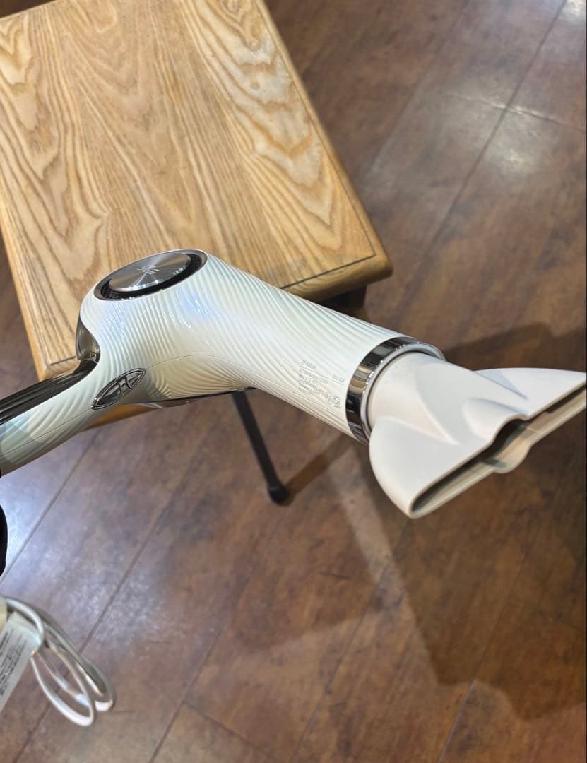 ビューテック ドライヤープロ ReFa BEAUTECH DRYER ホワイト