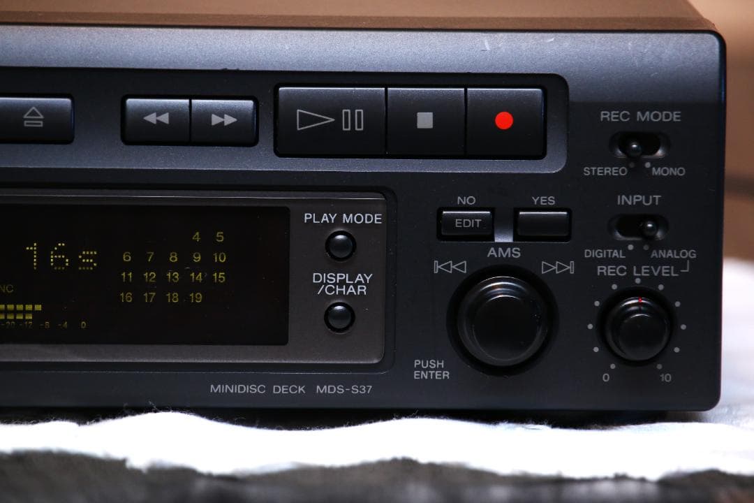 SONY MDS-S37　MD プレイヤー/レコーダー　日本製　完動品