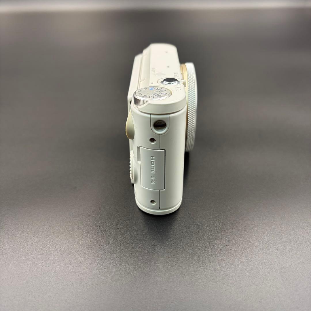 CASIO EXILIM EX-ZR4100 ホワイト Wi-Fi対応モデル