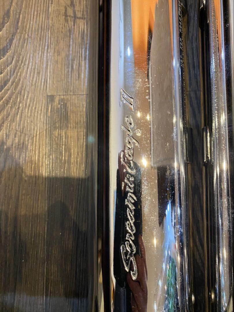 Screamin' Eagle II デュアルマフラー