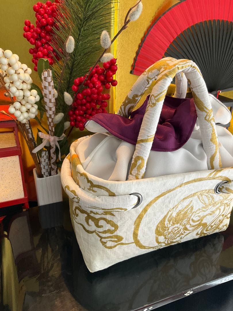 一閑張り　一閑張りバッグ　風神雷神　古文書　和紙　竹籠　籠バッグ　着物　金銀　白