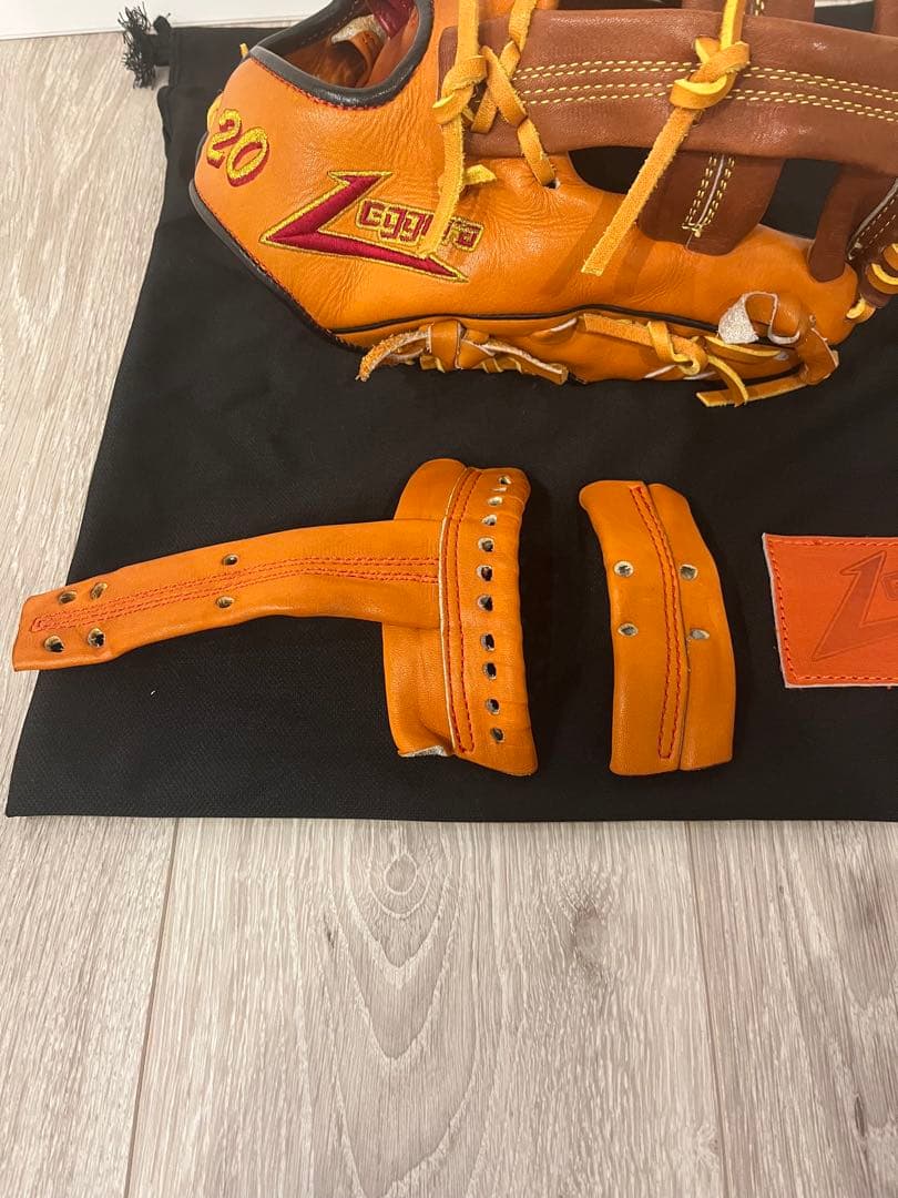 レジェーラ　硬式野球グローブ(軟式使用可)