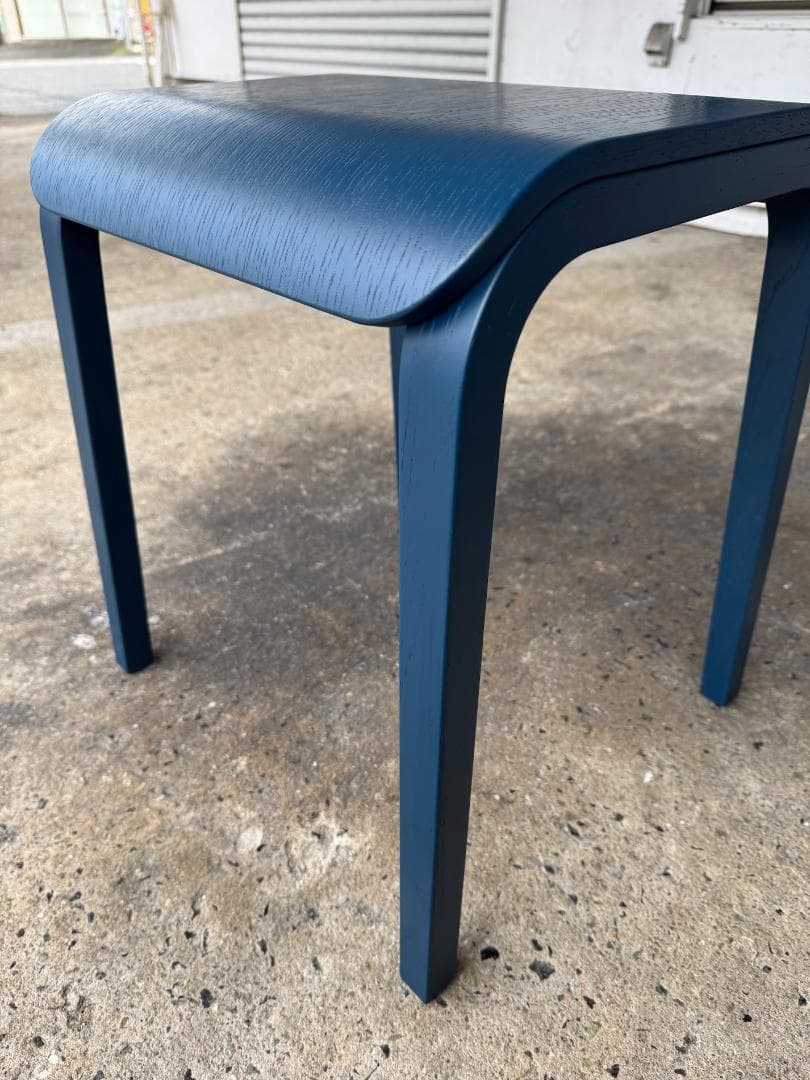 旭川家具 匠工芸 TAPEREDスツールA ロータイプ オーク 張座 ネイビー