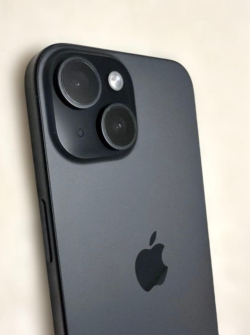Apple iPhone15 美品 SIMフリー ブラック 256GB