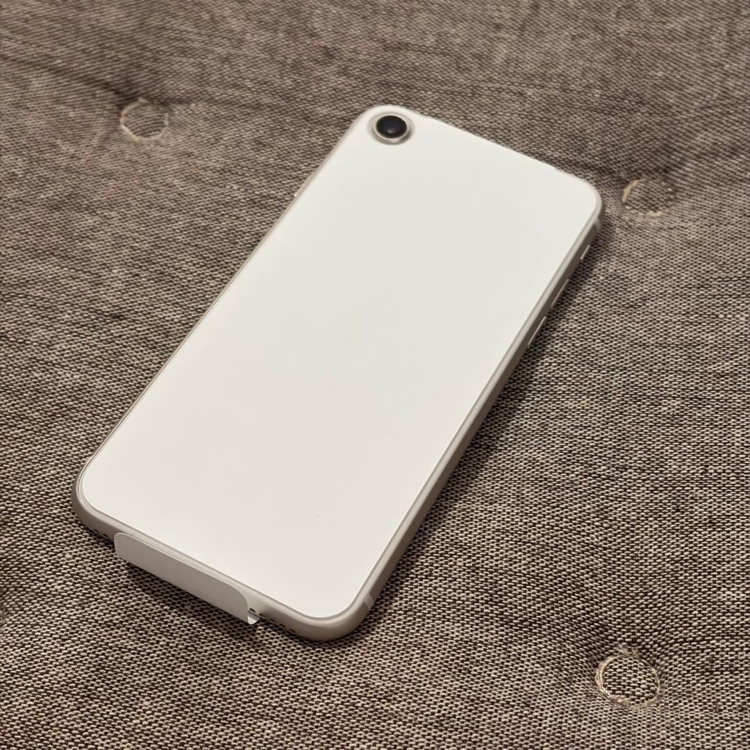 iPhone SE 第3世代 64GB Applecare バッテリー100%