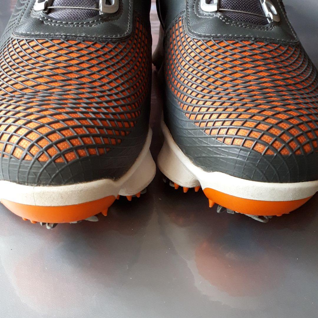 あかはるです。FOOTJOY ゴルフシューズ