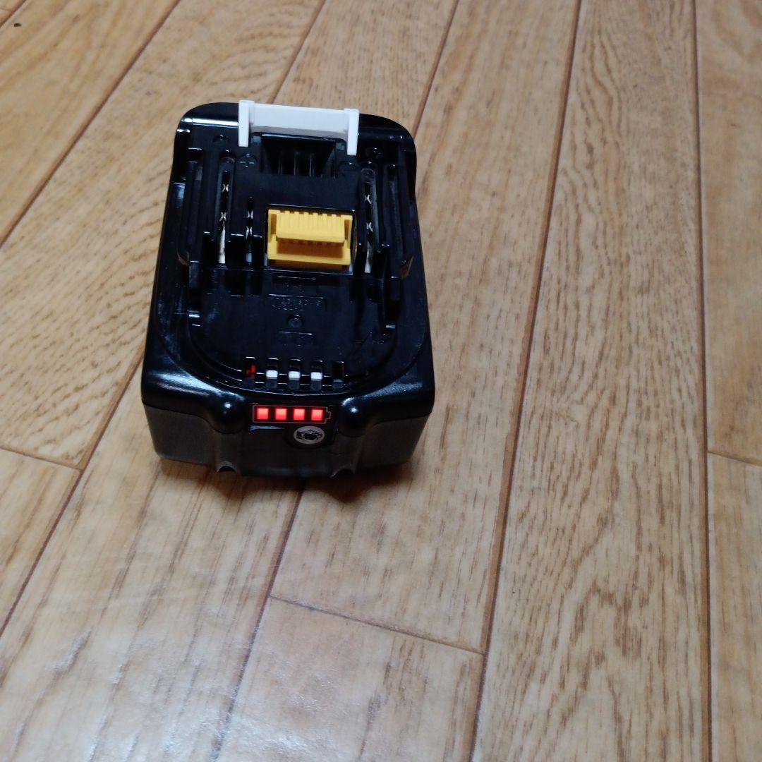 マキタ18V充電式クリーナーCL181FD 純正バッテリー、充電器付