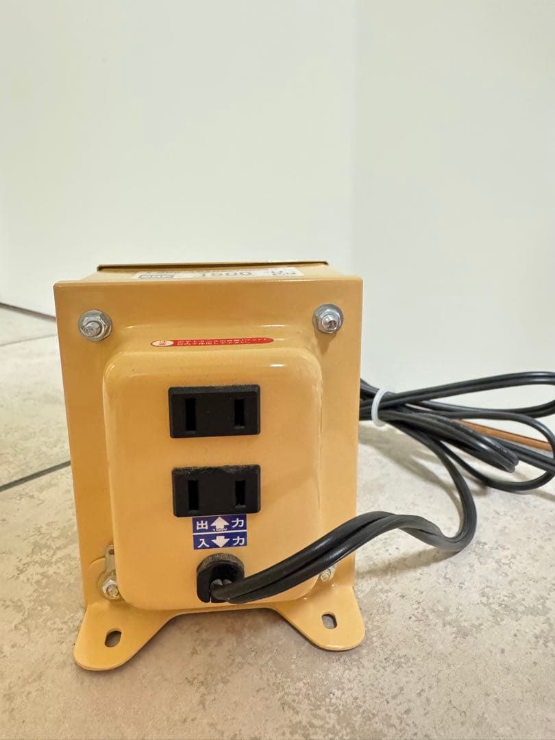 日章のトランスフォーマ 1500U