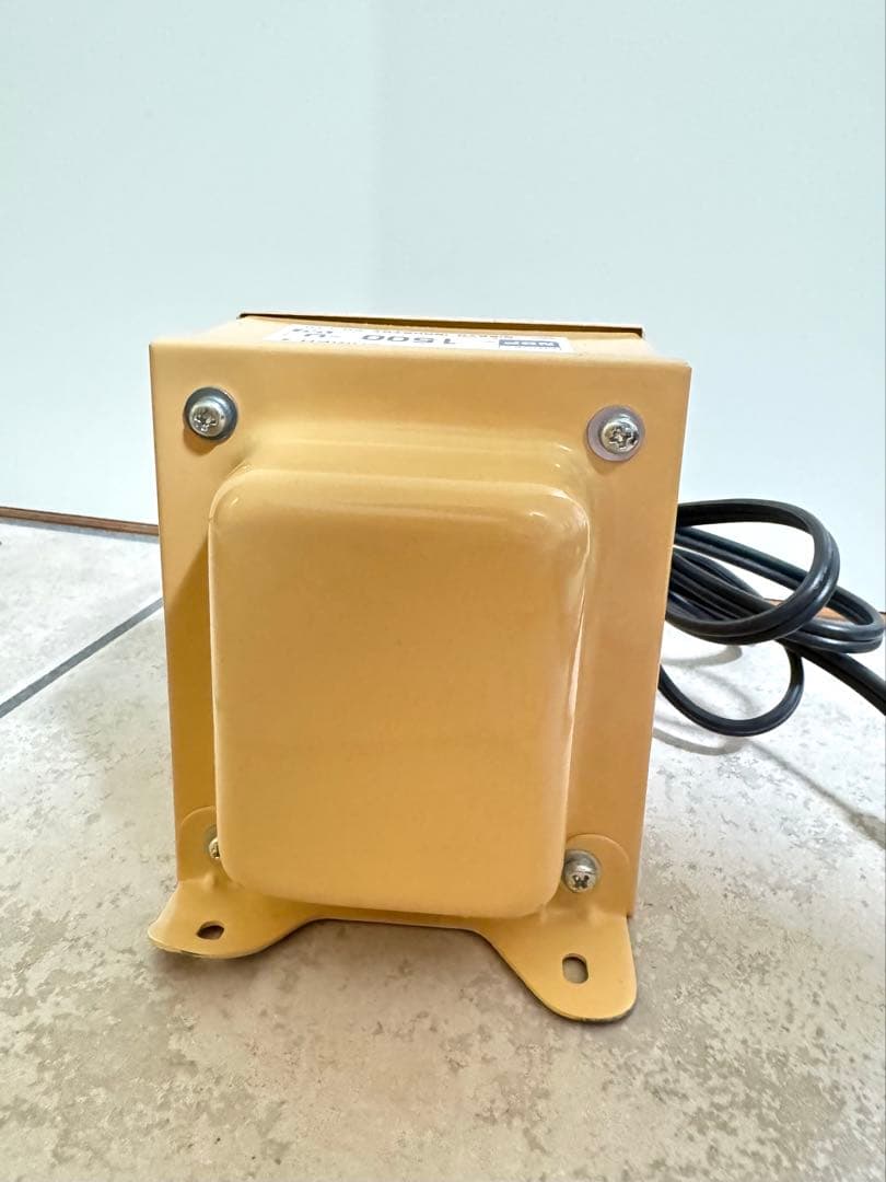 日章のトランスフォーマ 1500U