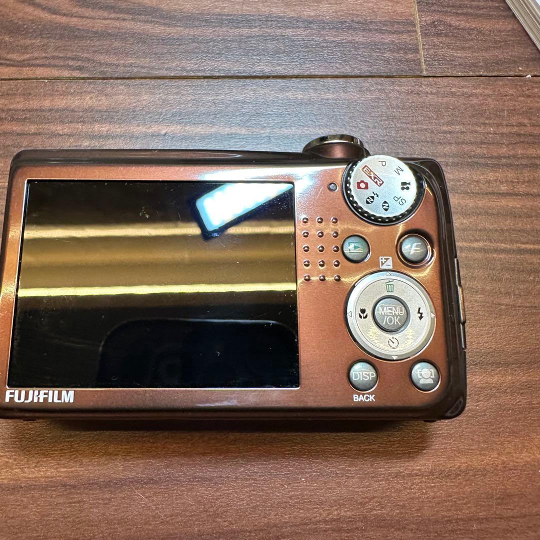 FUJIFILM FinePix F70 EXR デジカメ 5336