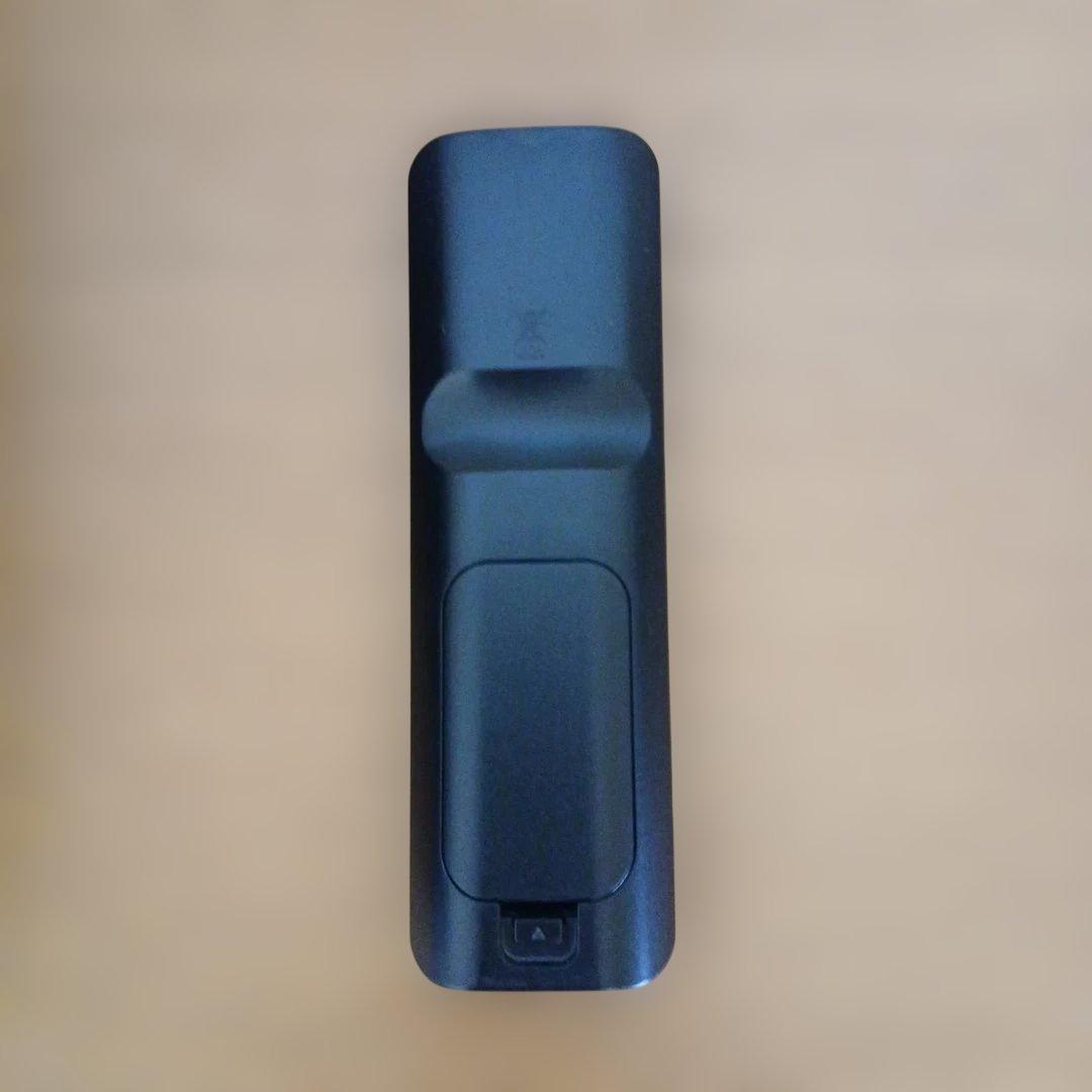 プロジェクター　LG　超短焦点　PF1000UG　お試し用のお品です。