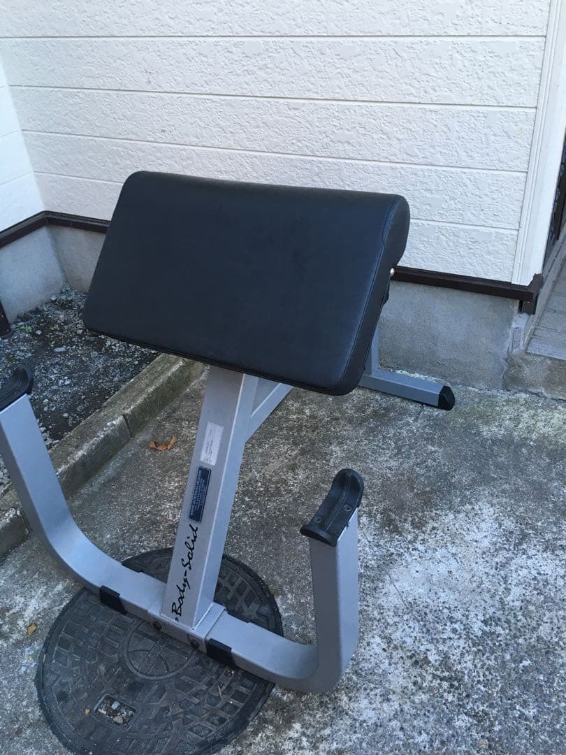 BodySolidのジムユースのプリチャーベンチ
