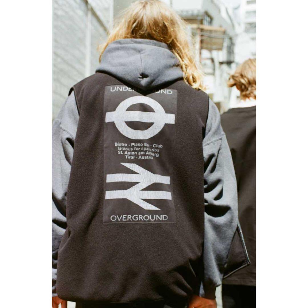 トップス ESSAY RAVE VEST BALLOON YOKE URU is-ness