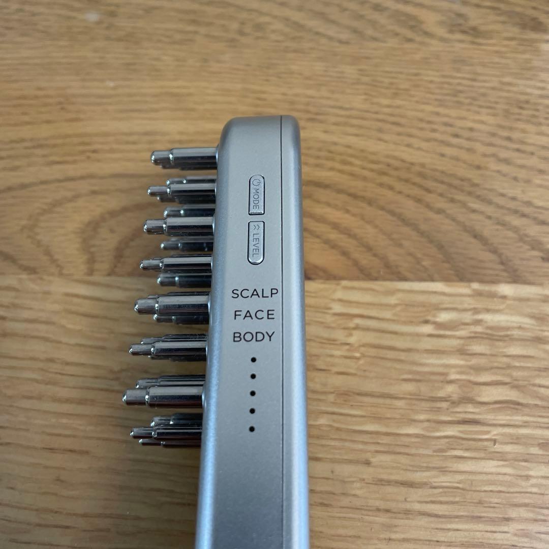 ▼SALONIA EMSリフトブラシ　SAL22206SL　美容家電　美顔器