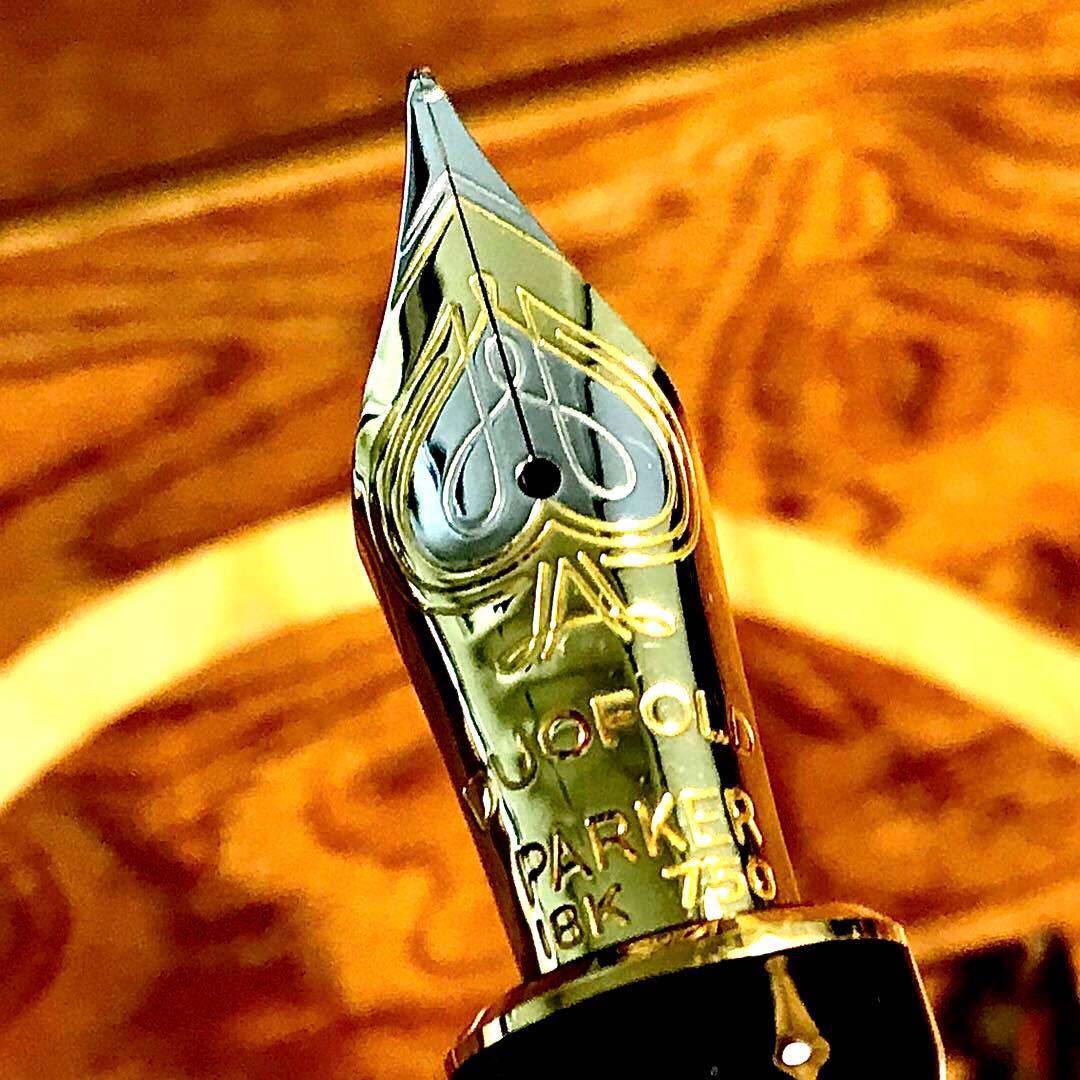 ☆ほぼ新品☆美しいパーカー万年筆デュオフォールドブラックセンテニアルGT(Ｆ)