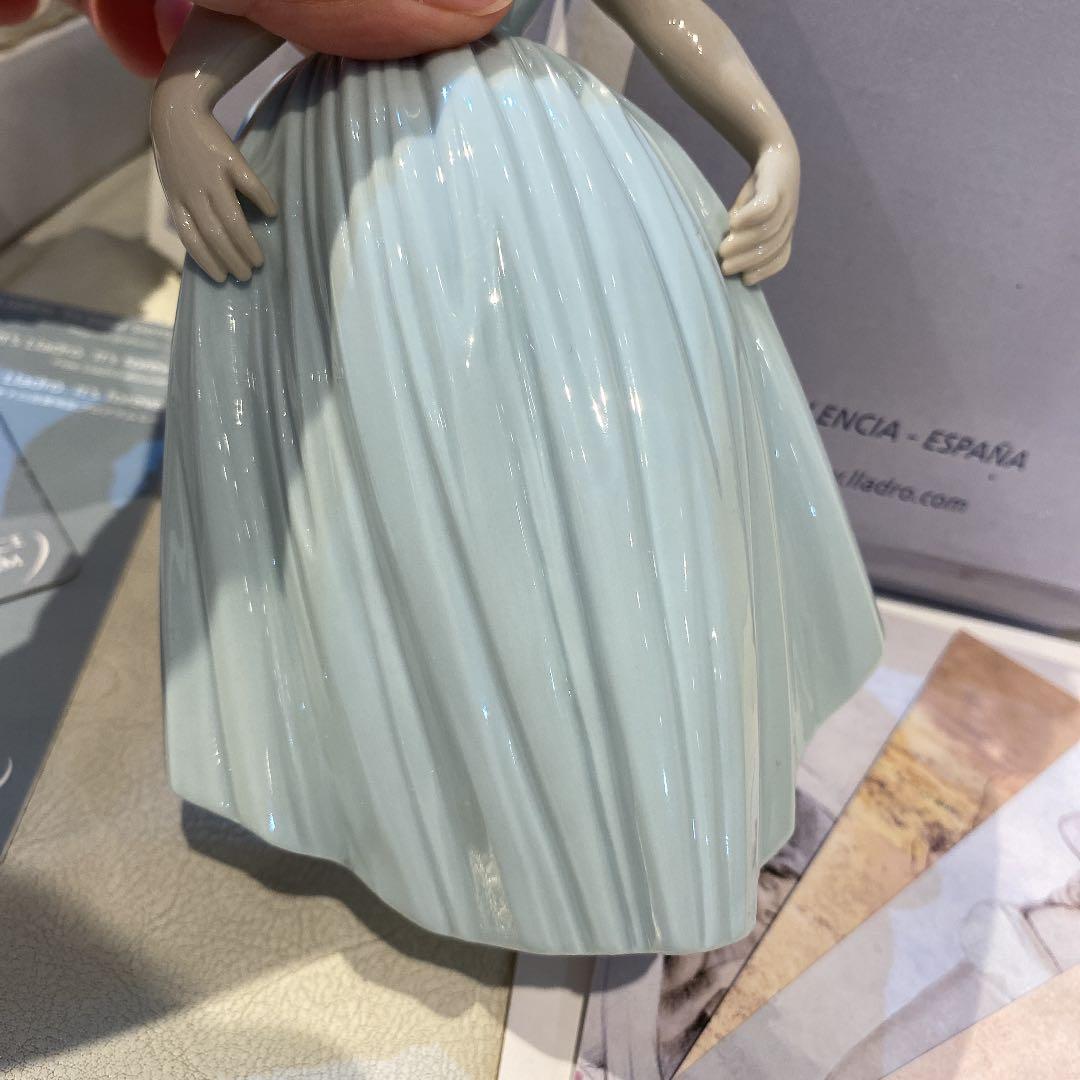 未使用品！ ☆リヤドロ☆ 可愛いロシータ フィギュリン 人形