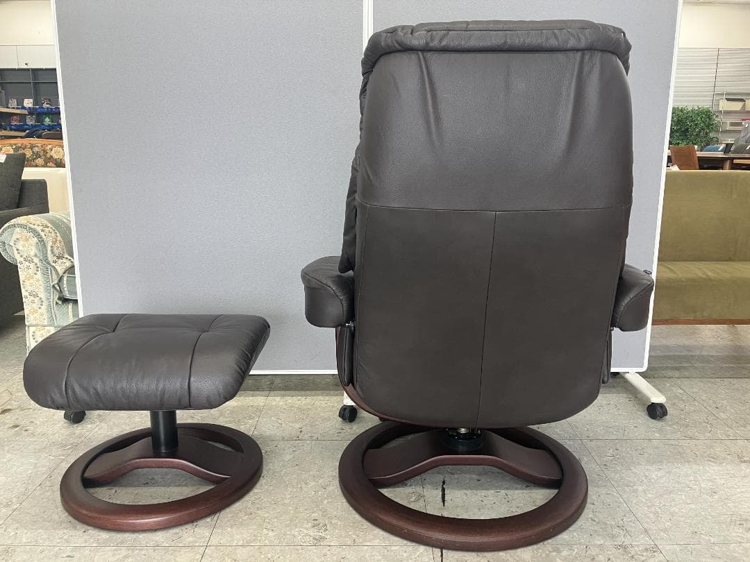 Hjellegjerde パーソナルチェア リクライニング オットマン付