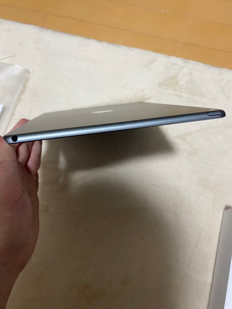 【美品】Apple iPad Air3本体 スペースグレイ64GB