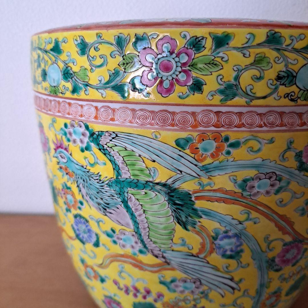 昭和レトロ　伊万里？　火鉢 の出品！