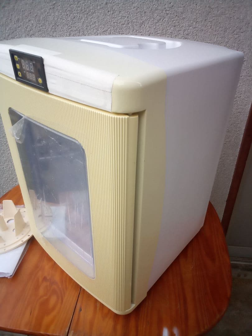 ポータブル冷温庫25リットル（修理改造）保温保冷切替　　ボウリングボール油抜きも