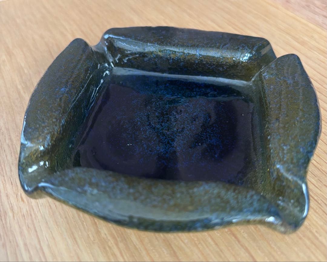 稲嶺盛吉 灰皿 琉球ガラス