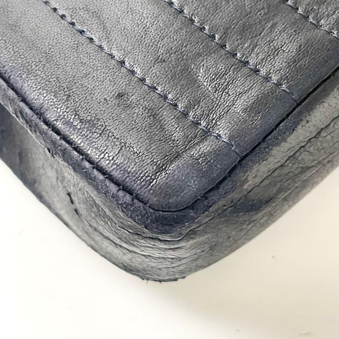 ららシャネル　マドモワゼル　ラムスキン　ターンロック　チェーンショルダー