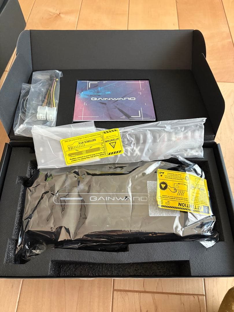 グラフィックボード・グラボ・ビデオカード NED309T019SB-1022M-G GeForce RTX 3090