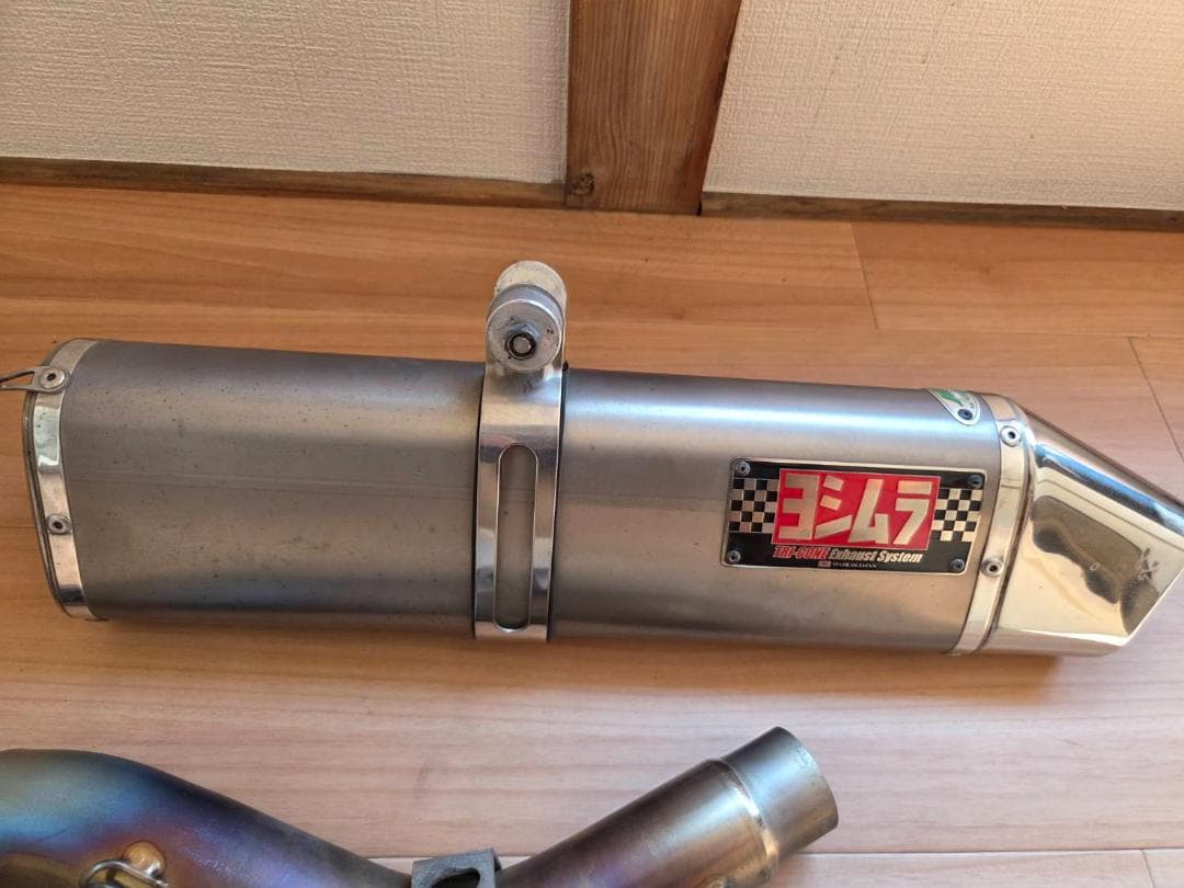 ＤＲ－Ｚ４００ＳＭ　ヨシムラ　マフラー