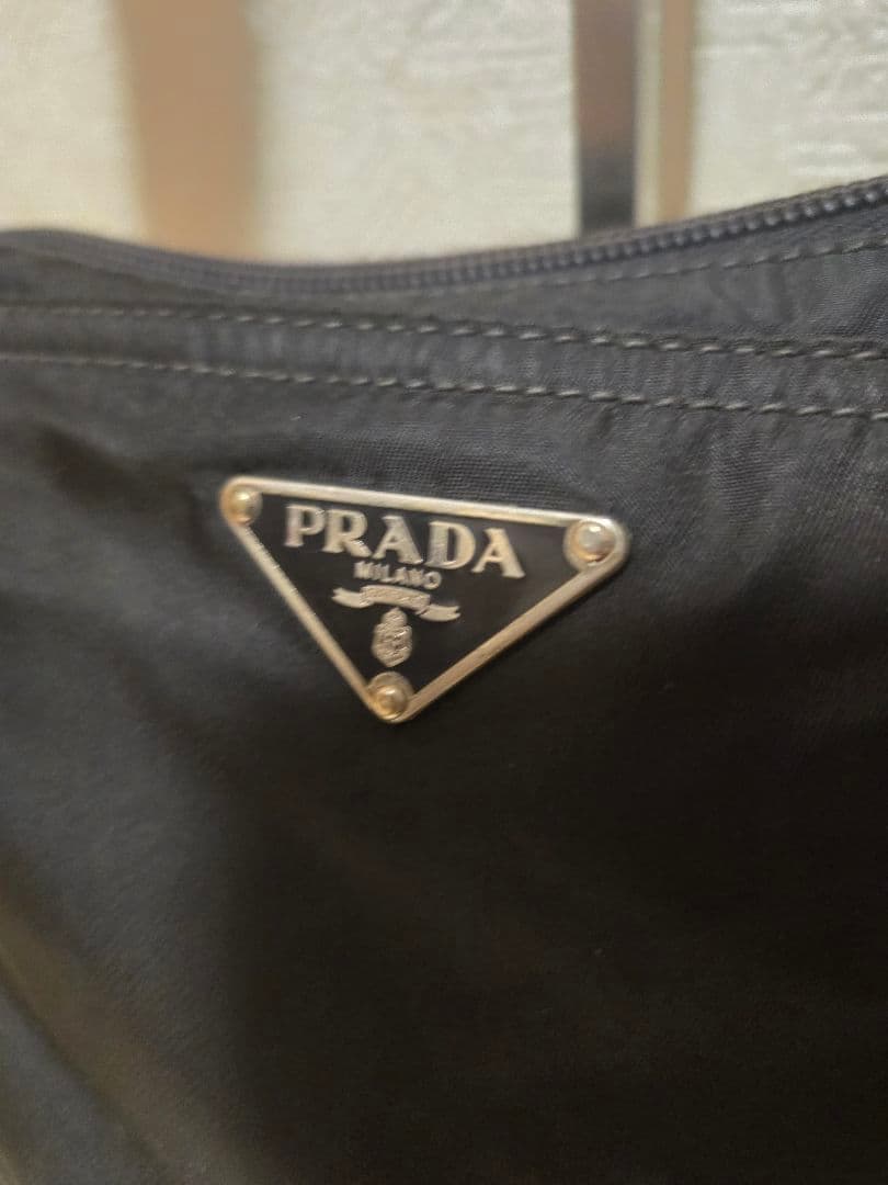 PRADA 三角プレート 黒 ブラック 白タグ テスート ショルダーバッグ