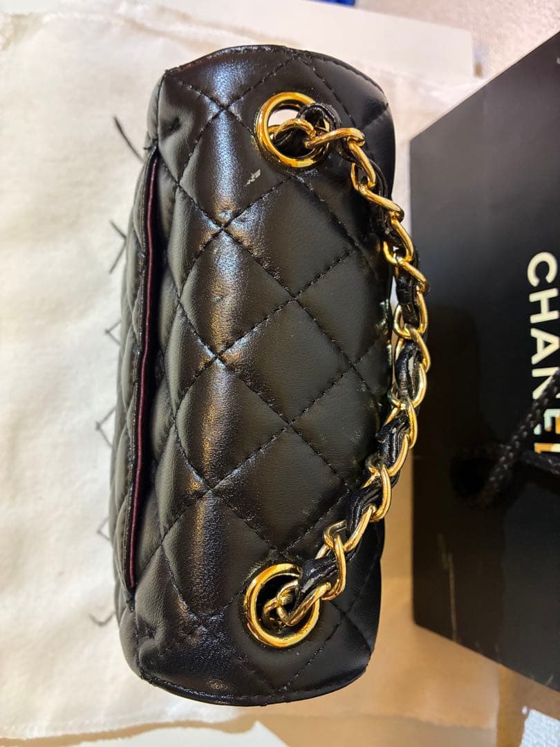 CHANEL ミニフラップバッグ　ミニマトラッセ