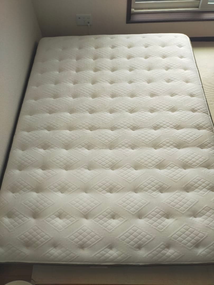 レガリア　サークレット　キングスダウン　ワイドダブルロング　大塚家具　マットレス