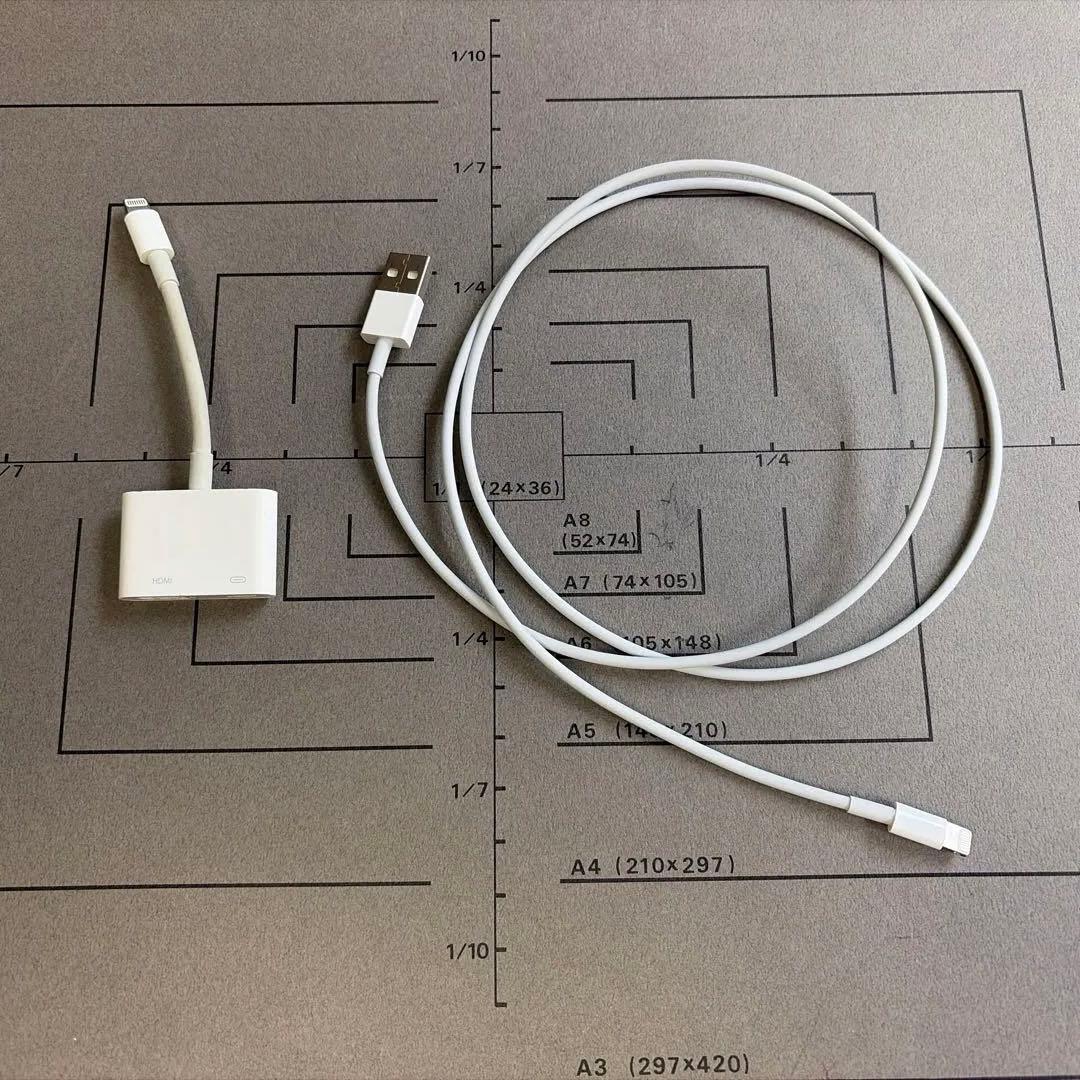 iPhone SE (第３世代) スターライト 64GB