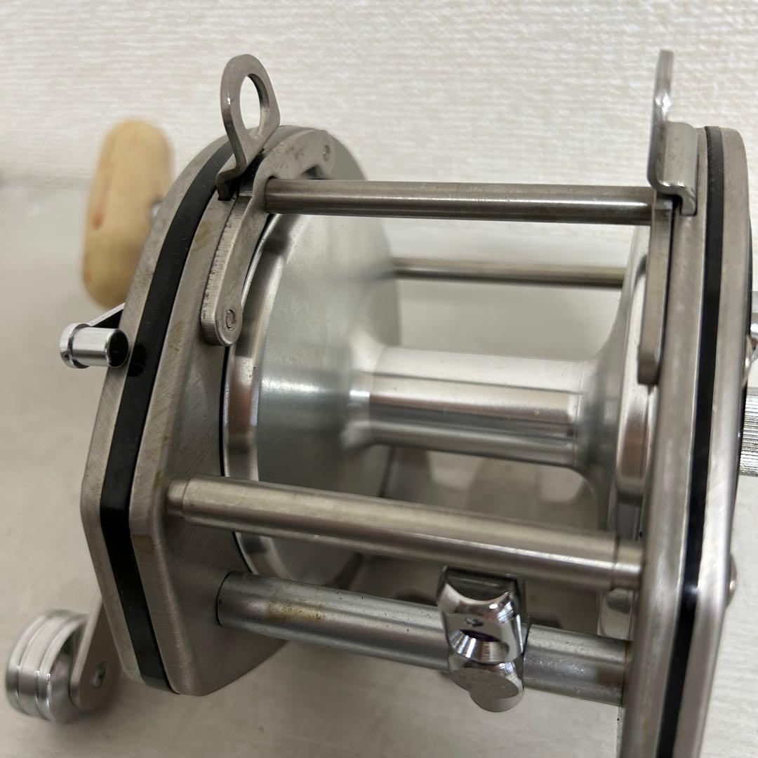 DAIWA Dynamic 5000D 釣り フィッシング リール