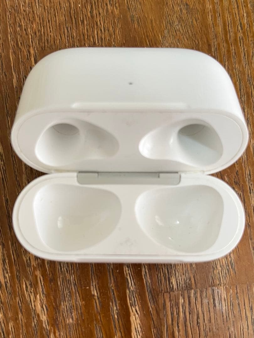 AirPods3 ワイヤレス充電対応ケース