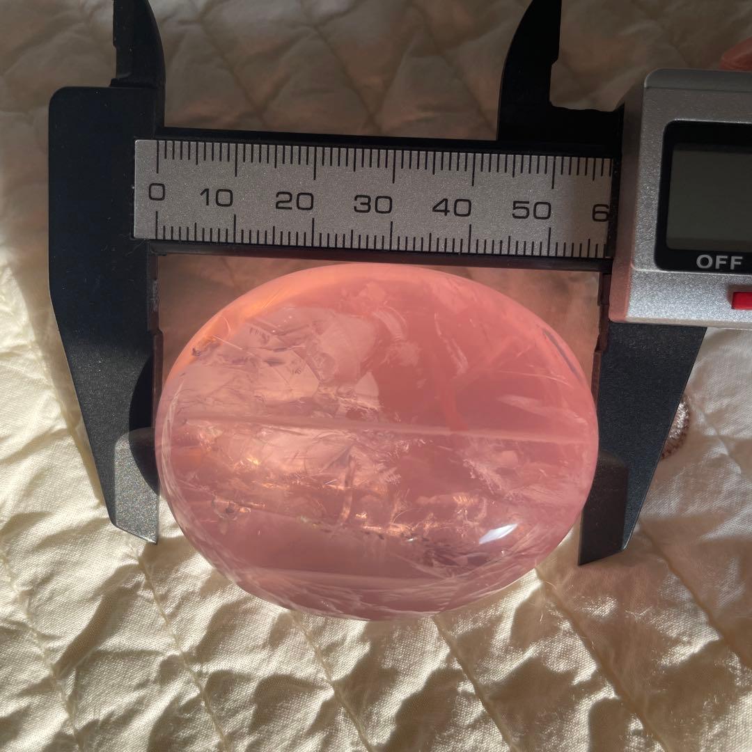 マダガスカル産　ローズクォーツ　パーム