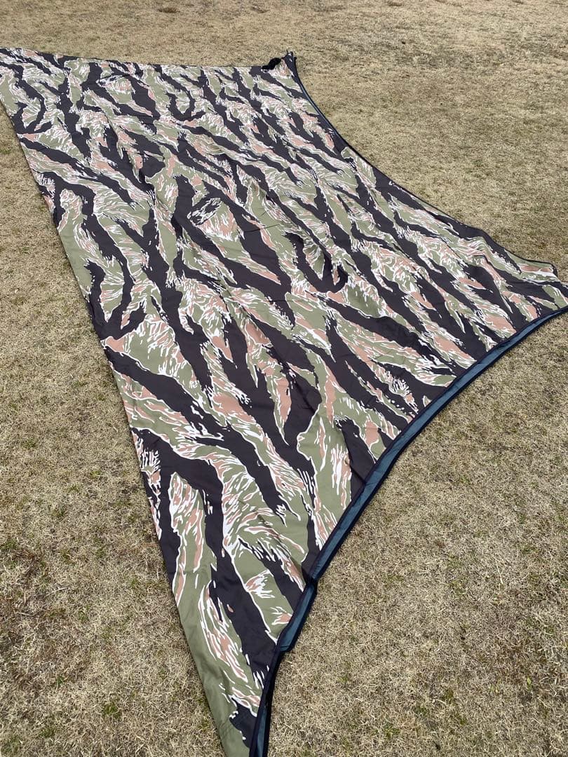 男幕　The Arth×URBAN FOREST たいがー タープ　訳あり