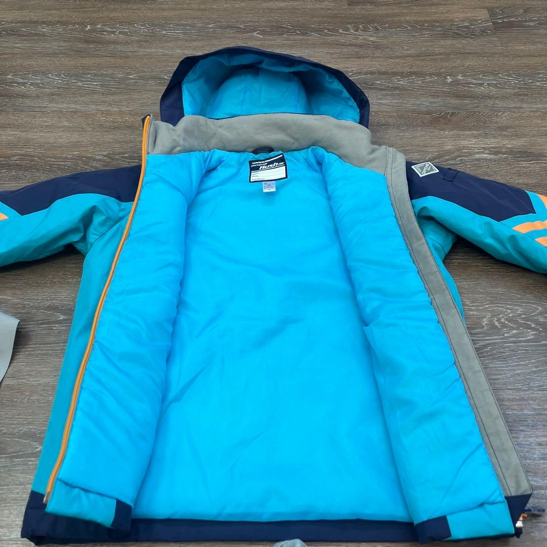 オンヨネ　美品　セットアップ　スキーウェア　150 男の子　女の子