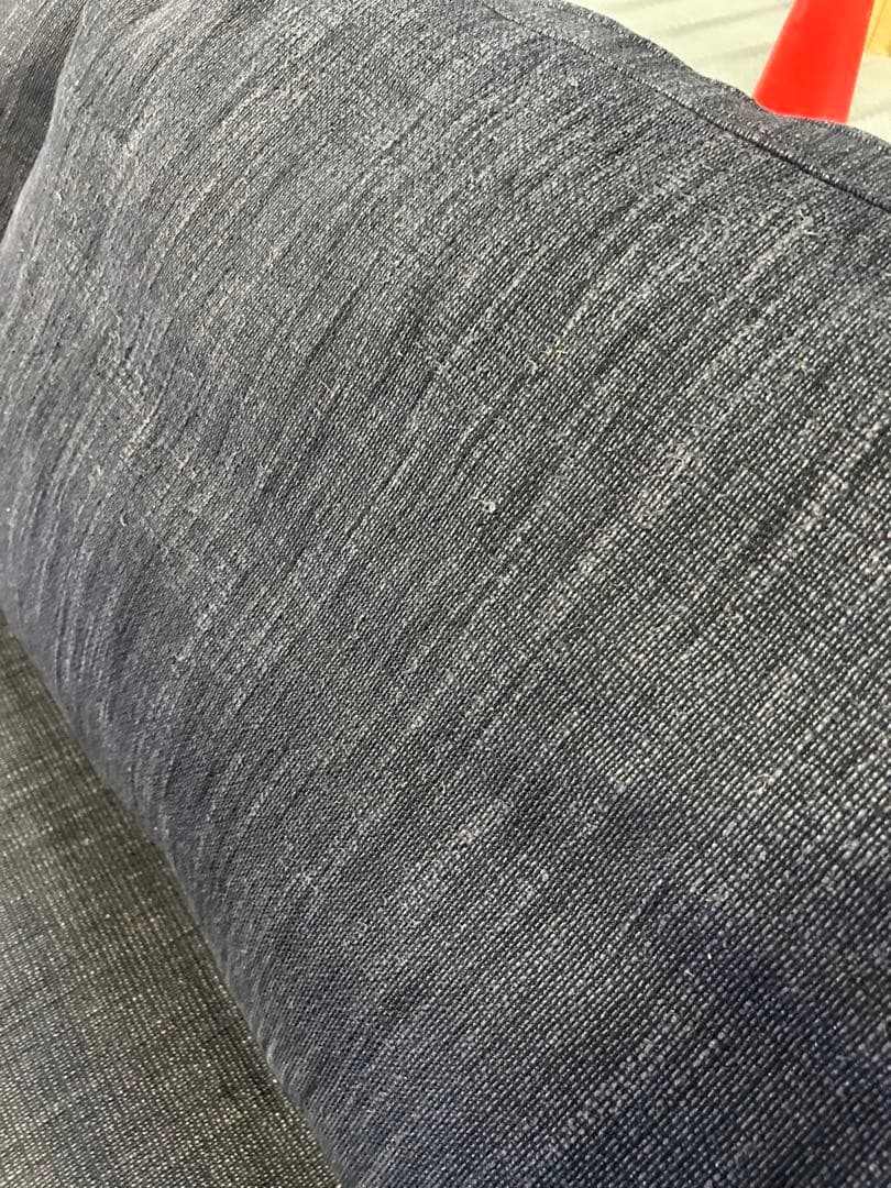 アクタス アイラーセン チェス2人掛けソファオットマン付き