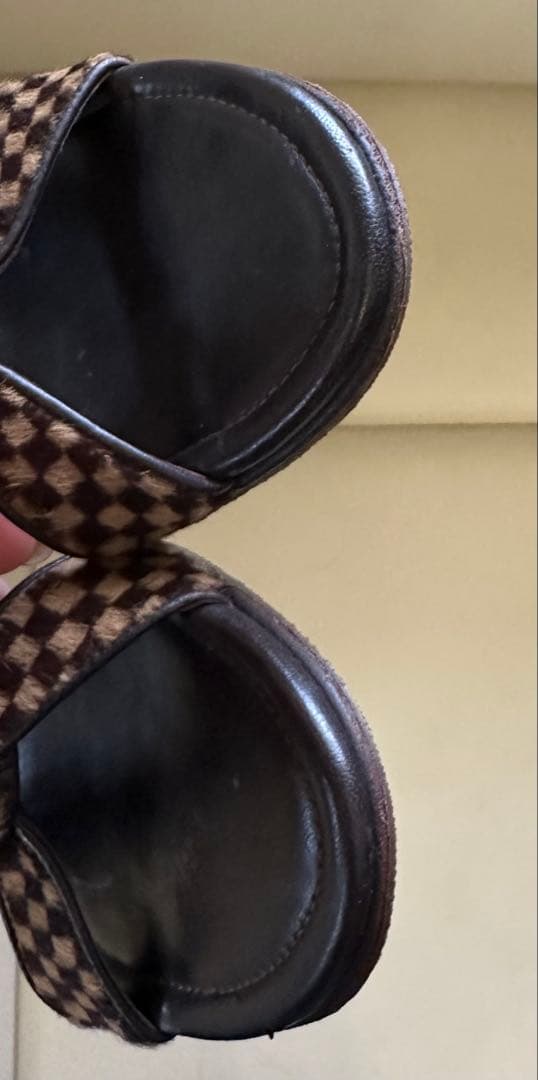 LOUIS VUITTON ミュール