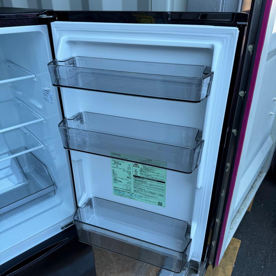 ラプラス様C7145★2023年製美品★東芝　冷蔵庫　黒　ブラック