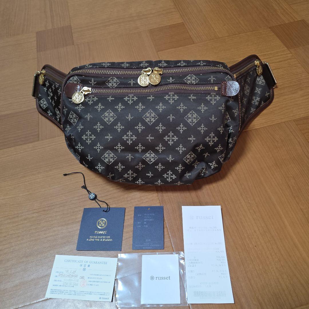 russet ボディバッグ　ウエストポーチ