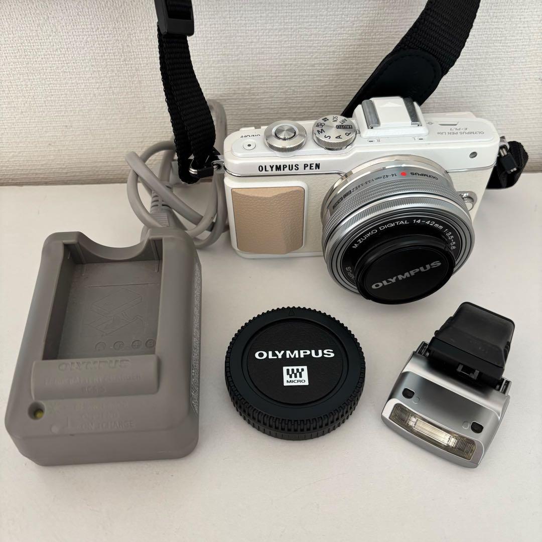 OLYMPUS PEN Lite E-PL7 本体のみ（レンズ有り）