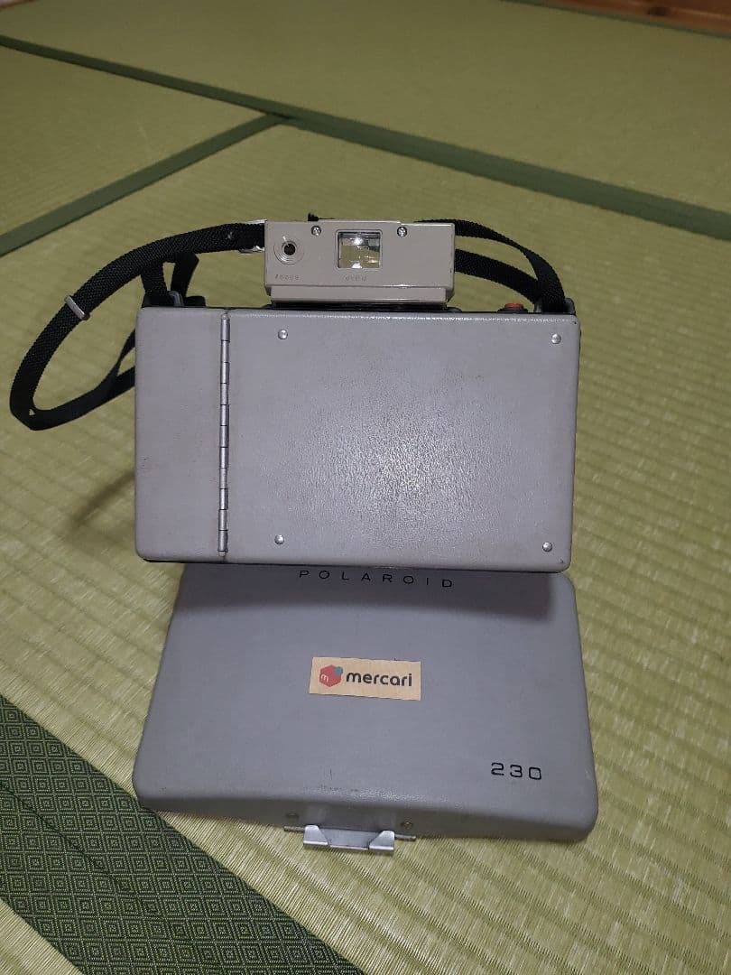 ポラロイド２３０ランドカメラ　オートマチック