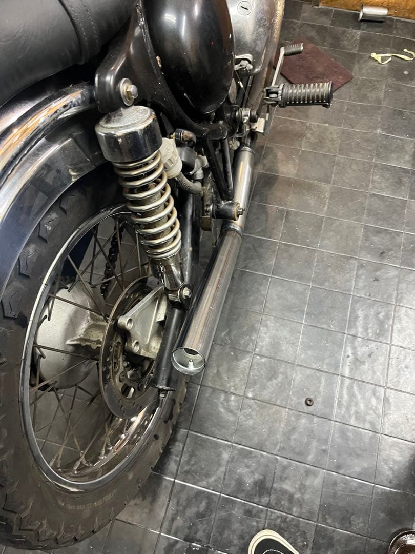 エストレア　かち上げマフラー　チョッパー　ボバー　カワサキ　250tr