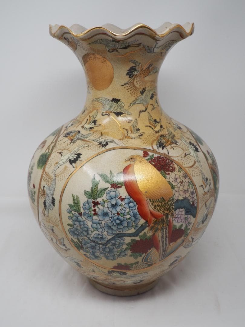 色絵金襴手花鳥群鶴文壺﻿　栄盛窯　瀧山作　ツル　花瓶　-SO