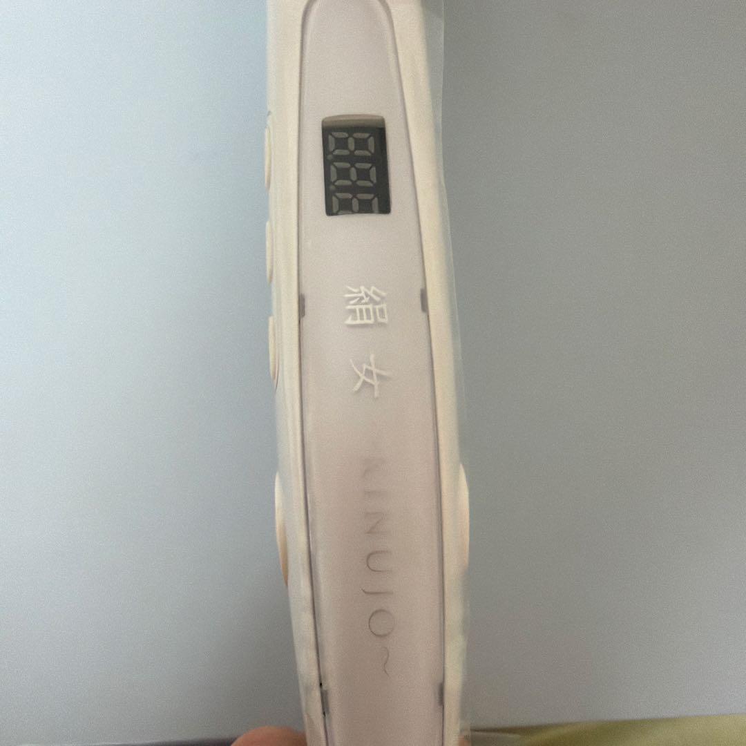 KINUJO 絹女　ストレートヘアアイロン 国内専用