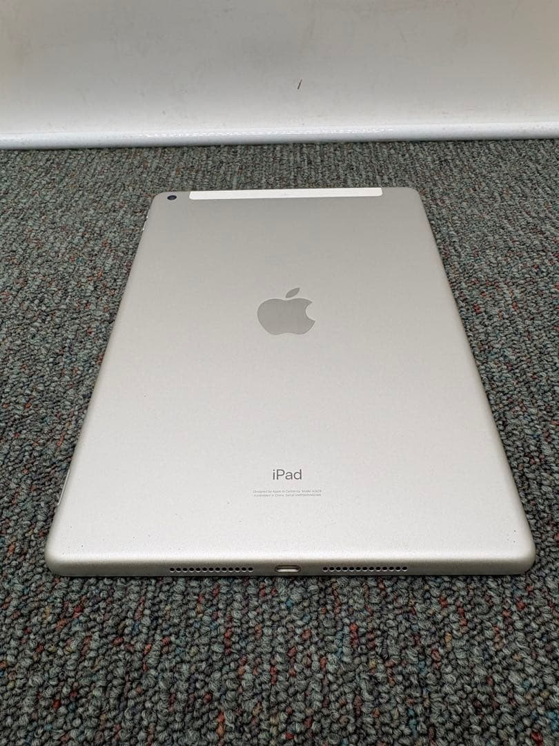 【94%】 iPad 第8世代　Wi-Fi + Cellularモデル