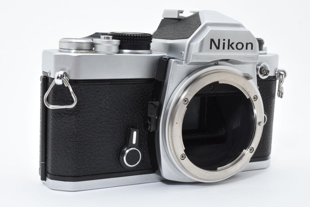 超美品 NIKON FM シルバー フィルムカメラ モルト新品交換済 H044