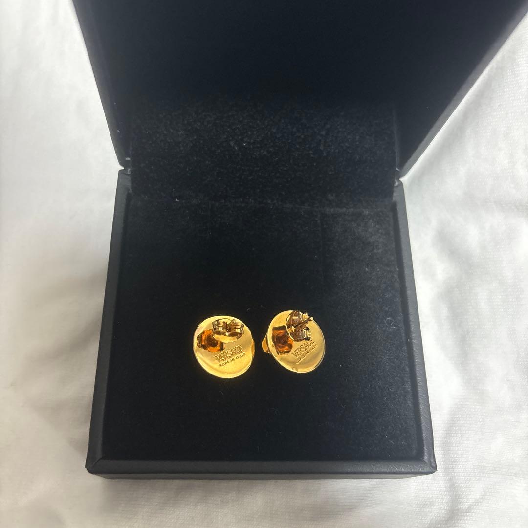 ヴェルサーチ　スタッド　ピアス